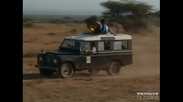 Hotte Yelena Schieffer Enjoys a Gangbang After the Safari nye videoer