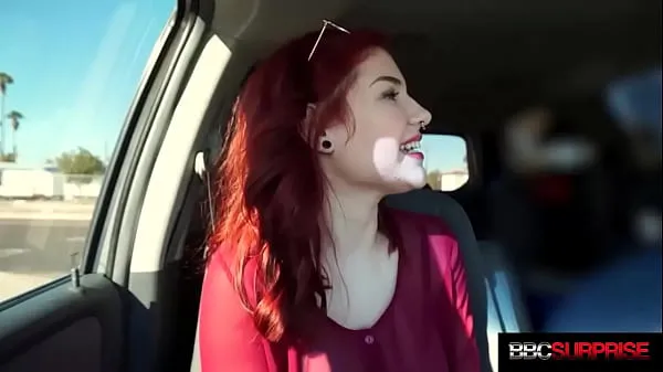 Hot 18yo Red Haired Newbie Jules Gets her First BBC and Creampie วิดีโอใหม่