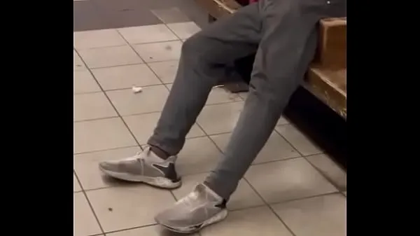 Vroči Homeless at subwaynovi videoposnetki