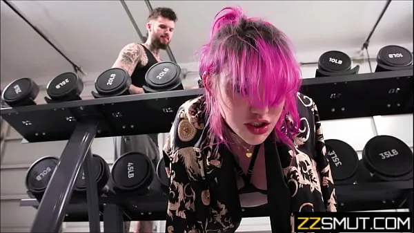 Hot stuck at gym new Videos