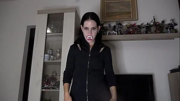 Vroči Halloween Horror Porn Movie - Vampire Anna and Oral Creampie Orgy with 3 Guysnovi videoposnetki
