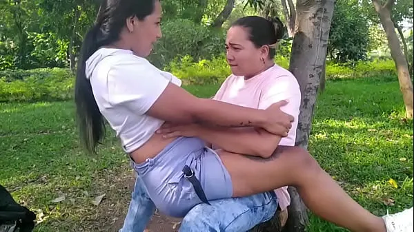 Hot Michell and Paula go out to the public garden in Colombia and start having oral sex and fucking under a tree new Videos
