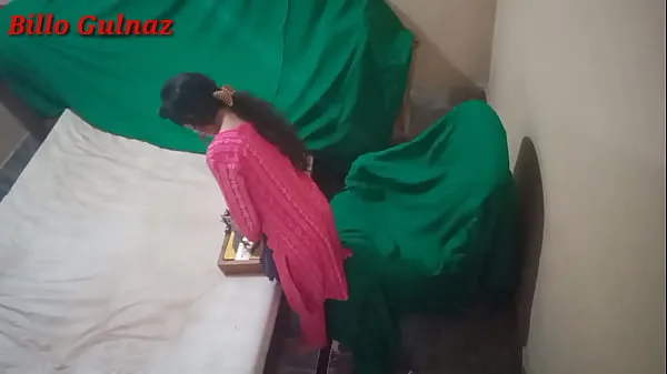 Hot Homemade Real Painful Fuck scene with clear hindi audio วิดีโอใหม่