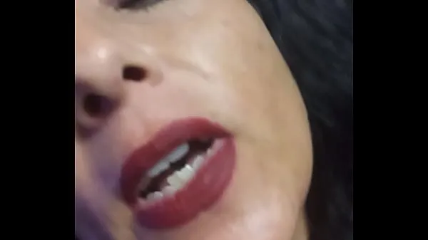 Hotte Sexy Persian Sex Goddess in Lingerie, revealing her best assets nye videoer