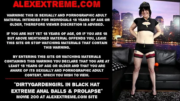 Populaire Dirtygardengirl in black hat extreme anal balls & prolapse nieuwe video's