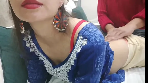 热门Desisaarabhabhi - Stepmother shares a bed with her stepson who took the opportunity to touch her and grab her in the ass when she was resting in Hindi audio新视频