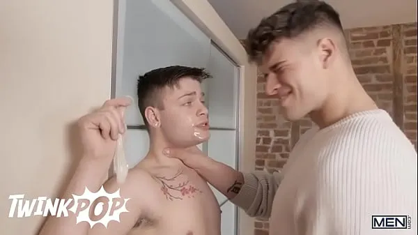Hot Handsome Malik Delgaty Are Having Some Gay Fun With Ryan Bailey Until His Girlfriend Catches Them - TWINKPOP new Videos