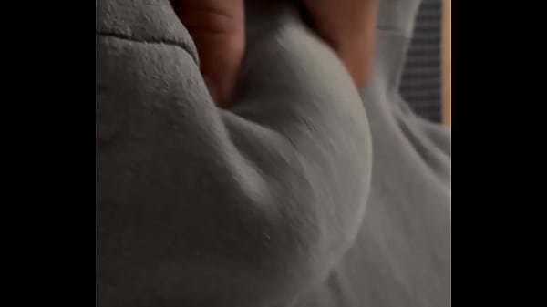 Καυτά Gray sweatpants hard on using string around my balls νέα βίντεο