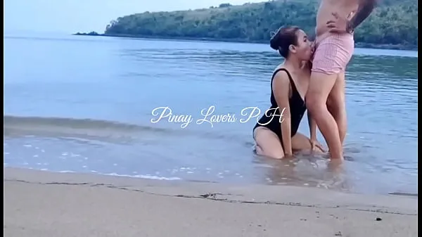 Hot Pinay Scandal Fucked a ganda on the Beach new Videos